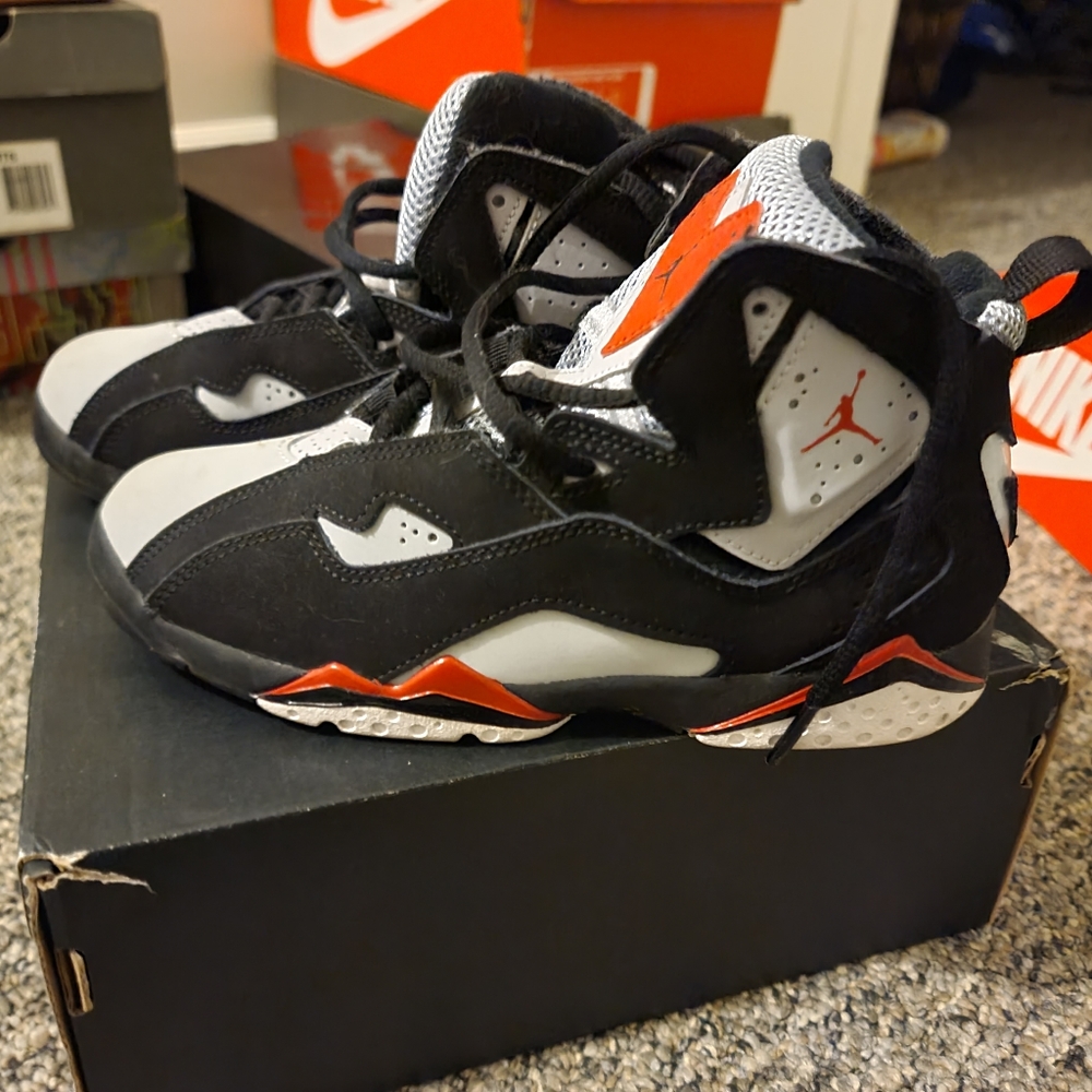Nike Air Jordan 7